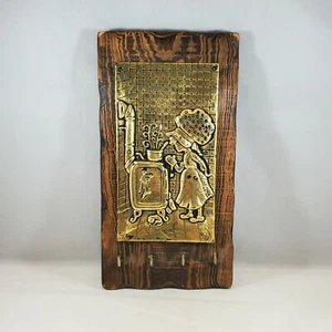 Vintage Holly Hobbie Wood Plaque Key Holder Wooden Kitchen Stove Cooking - Picture 1 of 9