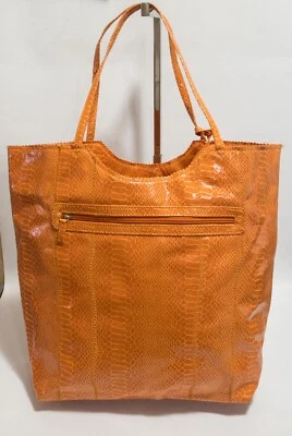 Nuevo Bolso de Hombro Sondra Roberts Vegano Piel de Serpiente Naranja Volantes Foto 1 de 4