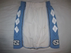 NORTH CAROLINA TAR HEELS Basketball Shorts Men's Small MJ UNC JORDAN JUMPMAN - Picture 1 of 5