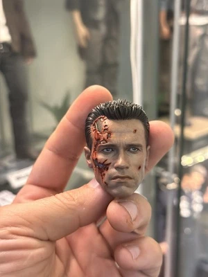 Hot Toys DX46 Terminator 2 Battle Damage Head Sculpt 1/6 - Image 1 of 4