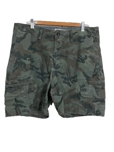 Billabong Mens Size 34 Khaki Camo Casual Cargo Shorts Excellent Condition - Picture 1 of 9