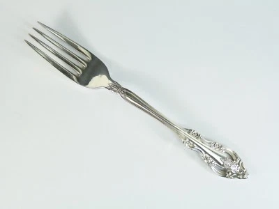 ONEIDA Community - SILVER ARTISTRY Pattern - Dessert Fork / Forks - 7 1/2" - Image 1 of 3