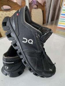 ON RUNNING CLOUDTEC BLACK SNEAKERS UK 7 - Picture 1 of 19