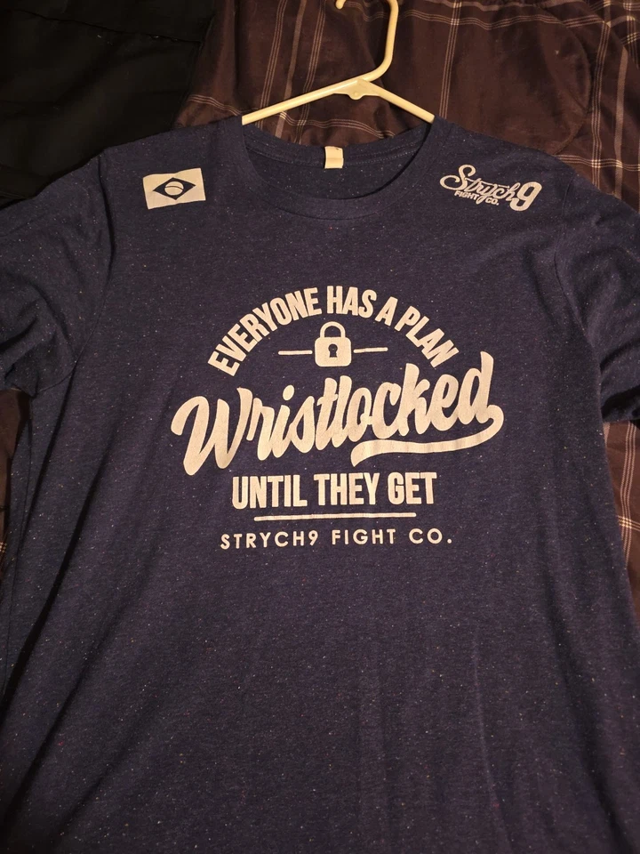 Camiseta Strych9 Fight Co. Para Hombre Azul Moteado Muñequera BJJ MMA Jiu Jitsu Camiseta Foto 1 de 4