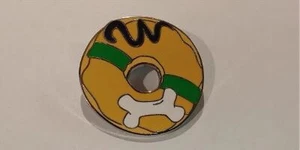 Disney Trading Pins-2014 Mickey Mouse & Friends-Donut-Pluto - Picture 1 of 1