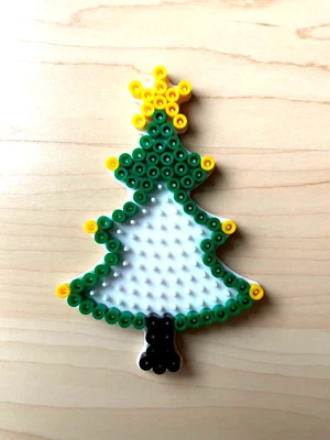 Stiftplatte Weihnachtsbaum Nr. 331 für Hama Bügelperlen midi (5mm), Nikolaus - Bild 1 von 2