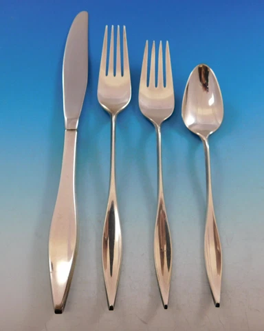 Lark by Reed & Barton Sterling Silver Flatware Set Service 32 Pieces John Prip Cover