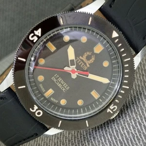 VINTAGE TITUS HAND-WINDING SWISS MENS TURNABLE BEZEL BLACK DIAL WATCH a1402-U - Foto 1 di 9