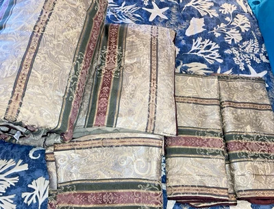 Croscill Dover Manor Dunhill Queen Comforter Dust Ruffle 2 King Shams Immaculate - Image 1 of 4