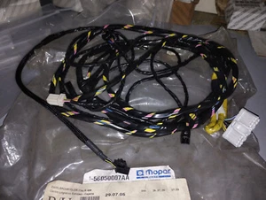 56050007AA WIRING NEW ORIGINAL MOPAR FOR JEEP GRAND CHEROKEE 2001 - Picture 1 of 3