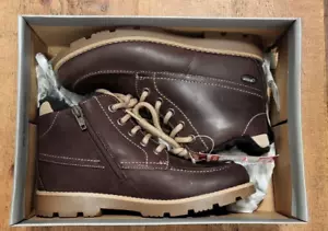Size UK 1 G wide CLARKS GoreTex Waterproof Leather Winter Boots Comet Moon Boys - Picture 1 of 11