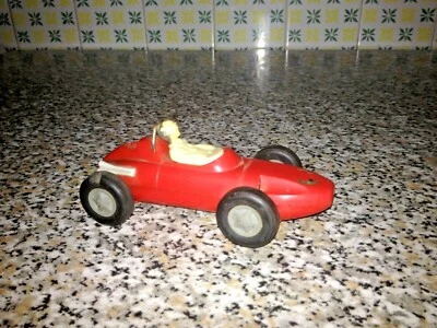 MACCHININA DA CORSA PER PISTA IN PLASTICA ITES ORIGINALE ANNI 50/60 MOLTO BUONA - Immagine 1 di 4