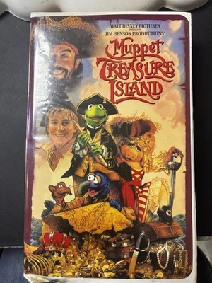 Jim Henson Muppet Treasure Island VHS Video Tape VTG 1996 Movie Clamshell Case - Image 1 of 4