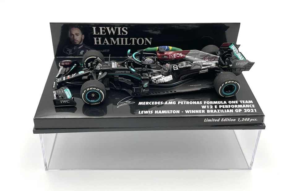 Minichamps 1:43 Lewis Hamilton Mercedes W12 Winner Brazilian GP 2021 flag - Image 1 of 4