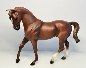 Jersey Breyer Horse Big Ben Canadian Show Blood versión más oscura castaño #483 - Imagen 1 de 22