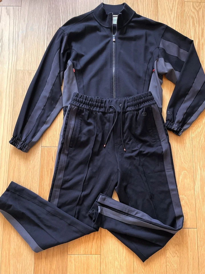 Women’s Wilson Track Suit Preowned. Size Small - Image 1 of 4