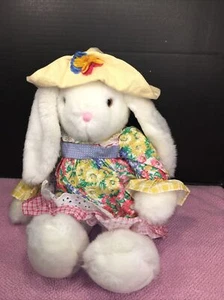 VGUC-VINTAGE-20” 1996 Toys R Us Geoffrey Penny & Peter Cottontail Plush Rabbit - Picture 1 of 8