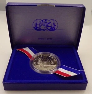1986 Liberty half dollar Statue of Liberty Ellis Island commemorative coin - Picture 1 of 9