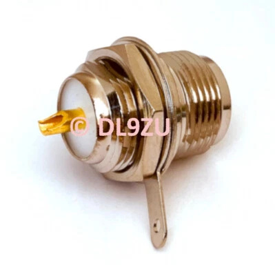 N Einbaubuchse Zentralloch Montage Lötversion Teflon ( I10D )