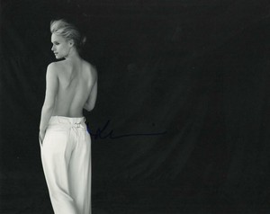 LEVEN RAMBIN SIGNED AUTOGRAPH 8X10 PHOTO - SEXY ONE TREE HILL, HUNGER GAMES STAR