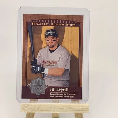 2001 SP Game Bat Edition Milestone - Jeff Bagwell #44 HOF - Image 1 of 2