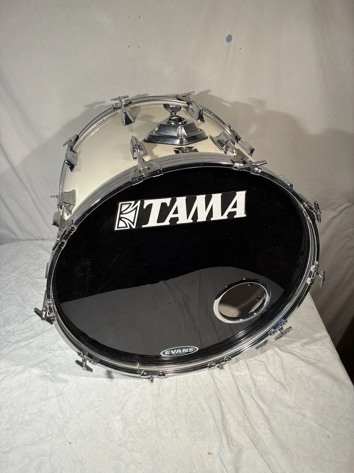 Винтажный басовый барабан 1980-х Tama Imperialstar 16 дюймов x 22 дюйма БЕЛЫЙ сделано в Японии - Изображение 1 из 4