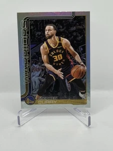 2025-26 Topps Basketball Rainbow Foil Stephen Curry Warriors #135 - Bild 1 von 2