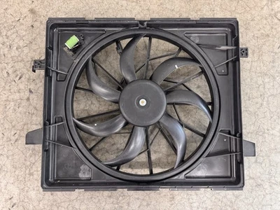 2011-2013 Jeep Grand Cherokee/Durango 3.6L/5.7L  Engine Cooling fan - Image 1 of 2