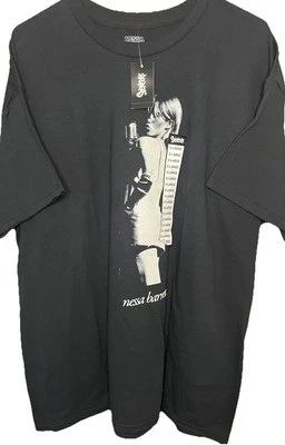 Camiseta Nessa Barrett Lie Negra Para Hombre Talla XL Camiseta Gráfica Foto 1 de 4