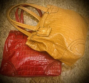 Large Women’s Tote - Picture 1 of 7