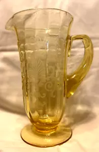 FOSTORIA GLASS CO. VERSAILLES TOPAZ YELLOW #5000 9-3/4" TALL FOOTED PITCHER! - Picture 1 of 8
