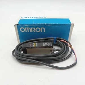 Interruptor fotoeléctrico Omron E3X-A21 2M - Imagen 1 de 3