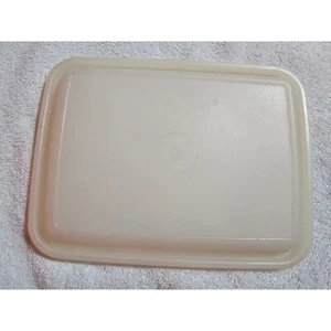 Tupperware Tray Vintage Serving Dish Rectangle Container Beige - Picture 1 of 6