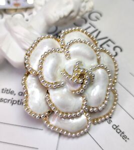 Camellia Flower White Enamel Gold Tone Brooch Pin Designer Inspired Broach No5