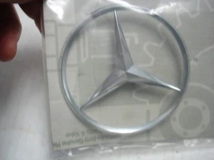 MERCEDES BENZ A 2217580058 DECK LID STAR EMBLEM - Picture 1 of 2