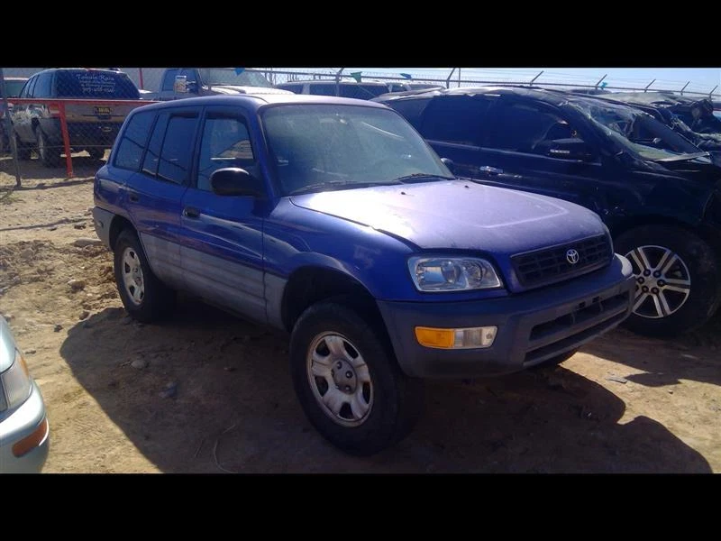 Cilindro maestro de freno usado se adapta a: Toyota Rav4 1998 sin ABS MT grado A Foto 1 de 4