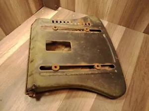 Soporte de asiento John Deere L100 L105 L107 L111 L118 L120 L130 G110 GX21910 - Imagen 1 de 7