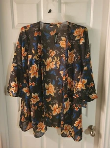 Simply Be kimono with frill sleeves in tropical floral - Picture 1 of 6