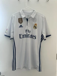 Toni Kroos #8 Real Madrid Home Jersey 2016-17 (M) - Picture 1 of 3