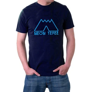 Camiseta de tipi de neón Mr Jolly Lives Next Door. Tira cómica Rik Mayall Sillytees - Imagen 1 de 5
