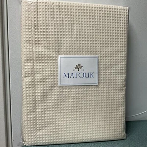 MATOUK Belgian Waffle *Rare* Shower Curtain - 72x72 - New - Retail $ 135 - Ivory - Picture 1 of 5