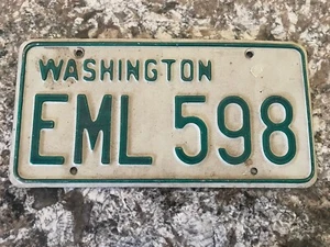 1968-1983 Washington Passenger license Plate EML 598 - Picture 1 of 1