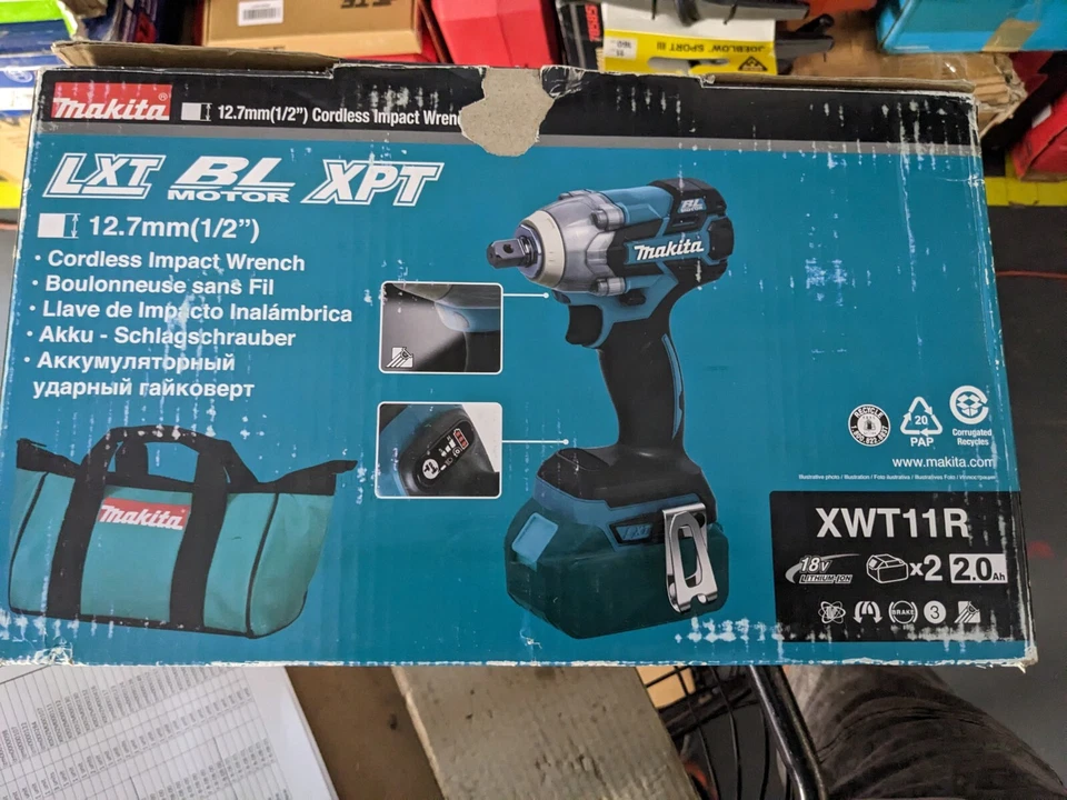 Makita XWT11R 18V LXT Compacto Sin Escobillas Inalámbrico 3 Velocidades 1/2" Kit de Llave de Impacto Foto 1 de 1