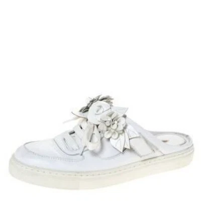 Tênis Sophia Webster Lilico Jessie Couro Branco Floral Mule Tamanho 8 MSRP $295 - Imagem 1 de 4