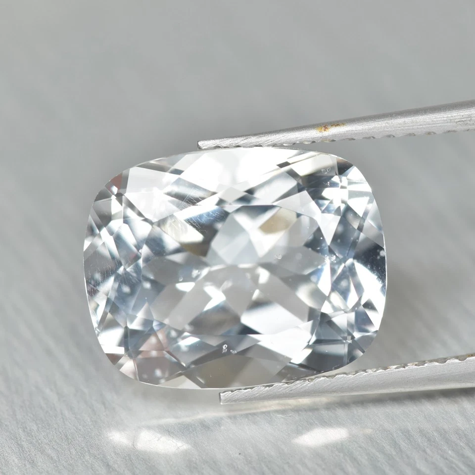 Cojín de 5,11 quilates_Increíble piedra preciosa brasileña de berilo de goshenita sin tratar Foto 1 de 1