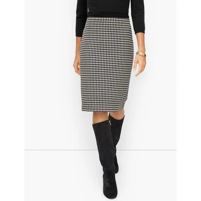 NWT Talbots Womens Size 16 Navy White Houndstooth Knee-Length Pencil Skirt NEW - Image 1 of 4