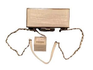 NWT Uterque Womens Small Purse / Handbag with Removable Strap US. Retail $190.00 - Picture 1 of 6