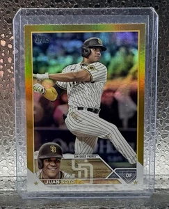 2023 Topps Series 1 Gold #1 Juan Soto Padres - Picture 1 of 2
