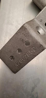 Hood Hinge Assembly - 47007852 USA - Image 1 of 4