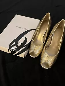 party shoes gold Nine West size 9 M. Used Once - Picture 1 of 6
